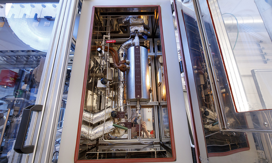 Katalysatorteststand, Hochdruckreaktor, Reaktor (Bild: Roland Horn)